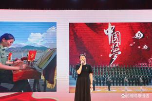 跳水皇后？奥运冠军吴敏霞出席中超开幕式，演唱主题曲《超越》